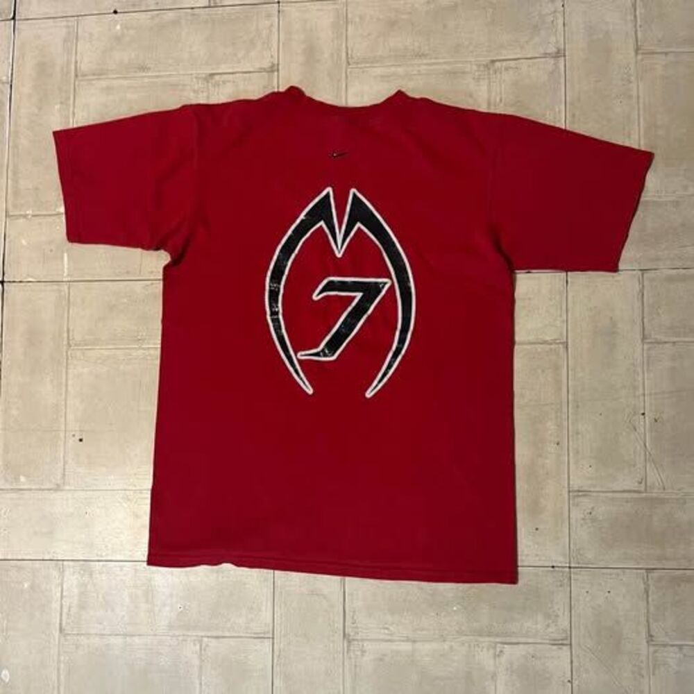 Nike Michael Vick #7 sport tshirt size small